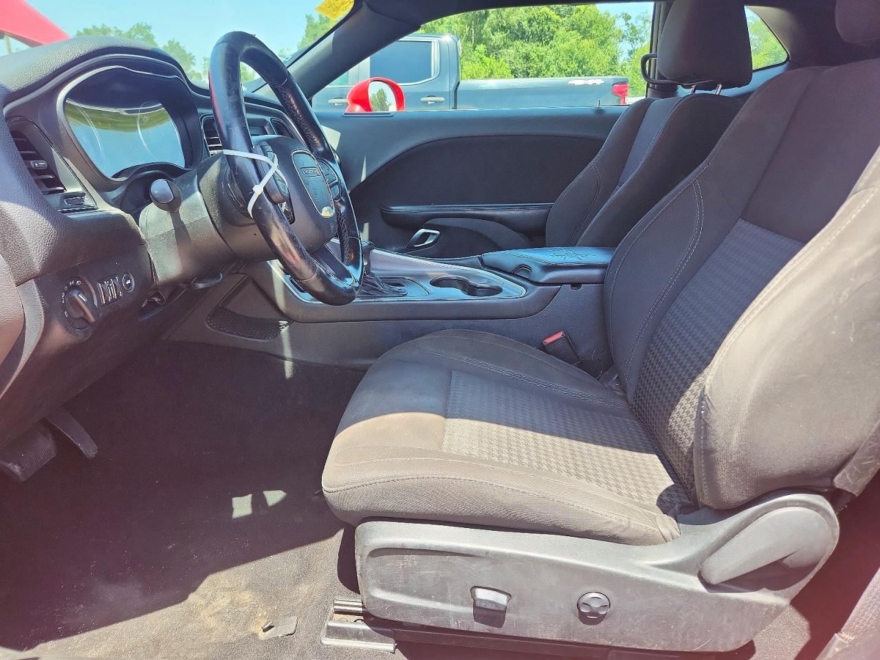 2019 Dodge Challenger Sxt - zdjęcie 7