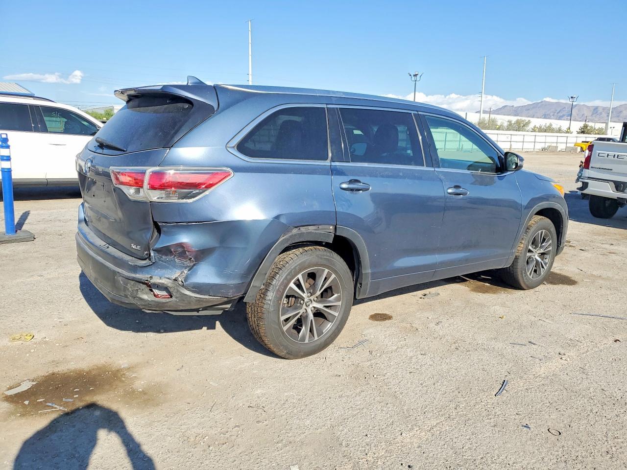 2016 Toyota Highlander Xle - zdjęcie 3