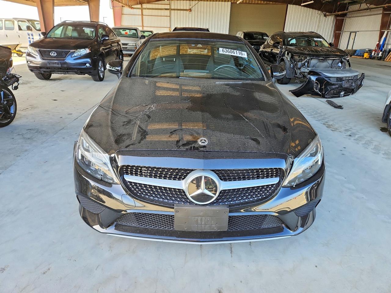 2023 Mercedes-Benz C 300 - zdjęcie 5