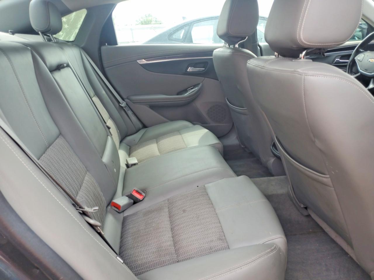 2015 Chevrolet Impala Lt - zdjęcie 10