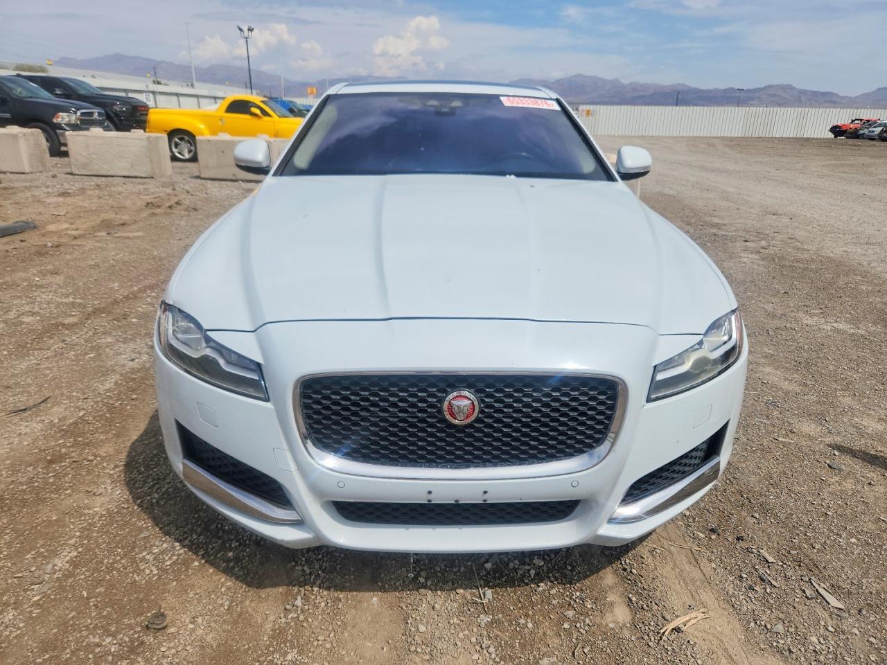 2018 Jaguar Xf Portfolio Le - zdjęcie 5