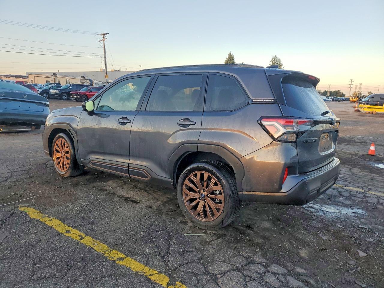 2025 Subaru Forester Sport - zdjęcie 2