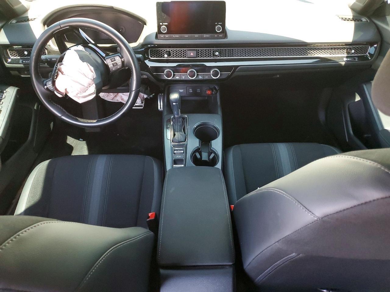2025 Honda Civic Sport - zdjęcie 8