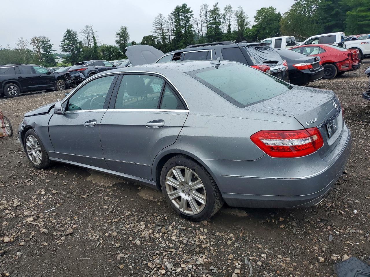 2013 Mercedes-Benz E 350 4Matic - zdjęcie 2