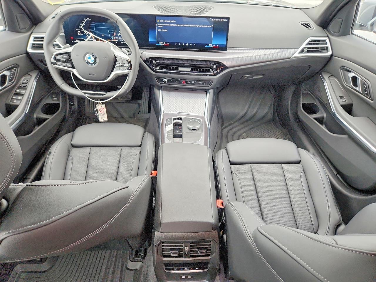 2026 BMW 330Xi - zdjęcie 8