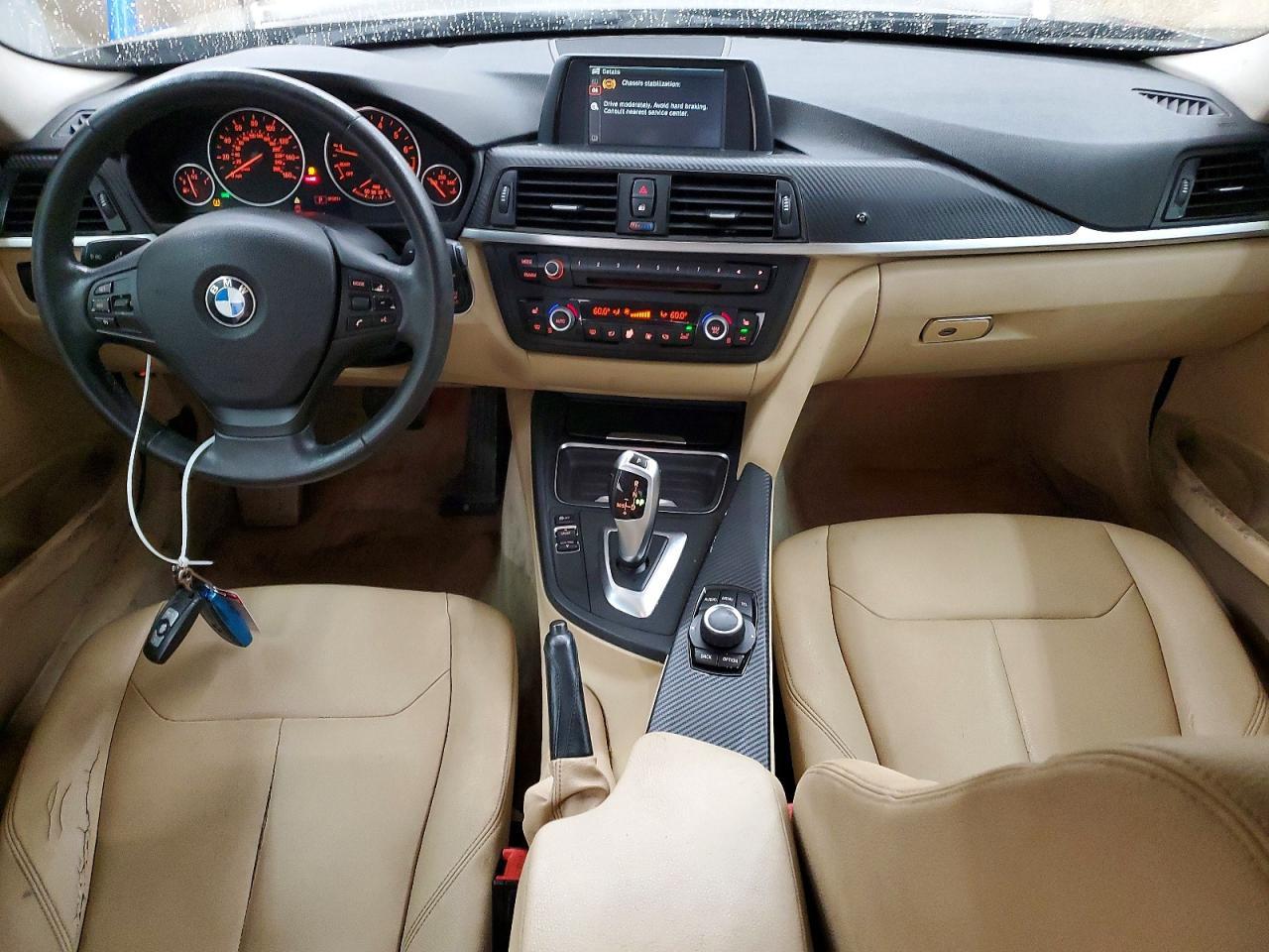 2014 BMW 320 I - zdjęcie 8