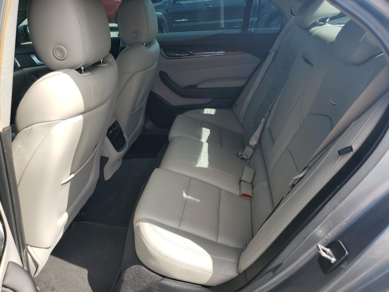 2019 Cadillac Cts - zdjęcie 10
