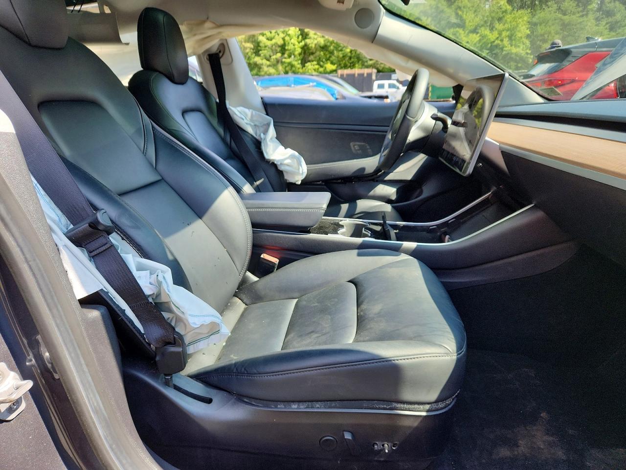 2020 Tesla Model 3 - zdjęcie 7