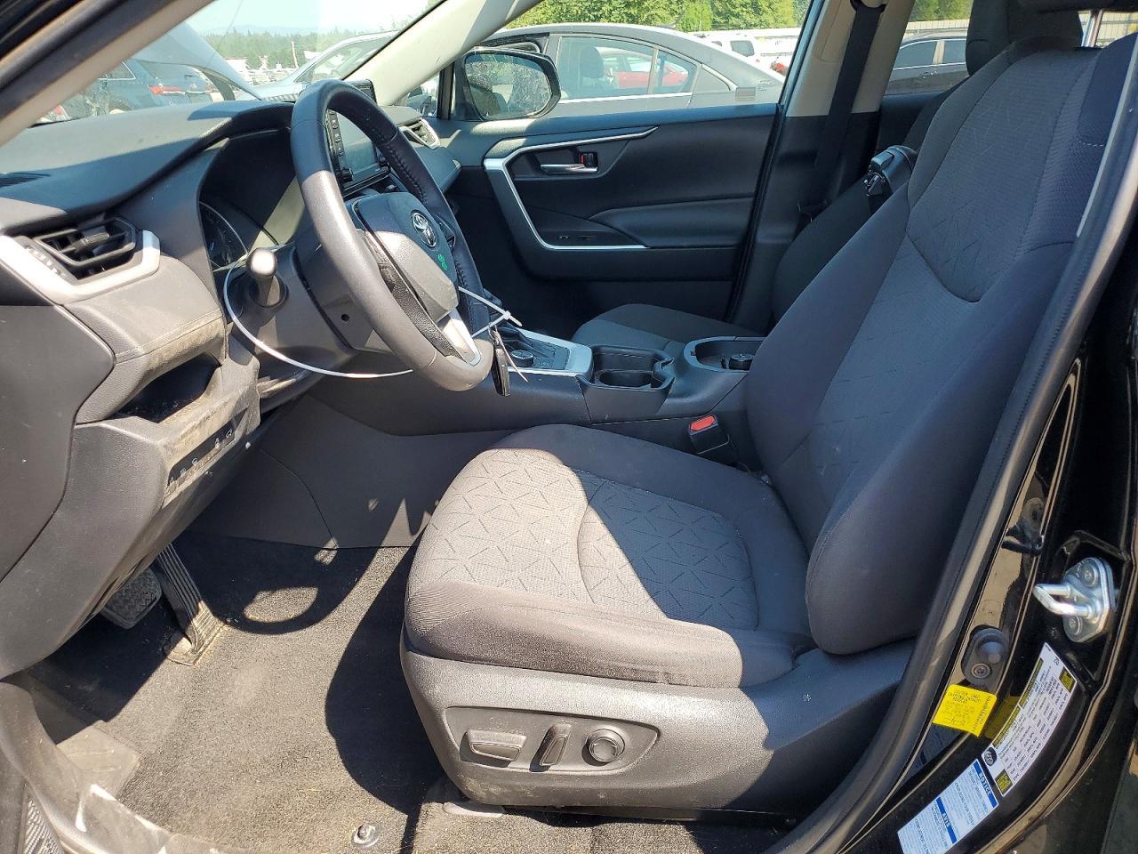 2021 Toyota Rav4 Hybrid Xle - zdjęcie 7