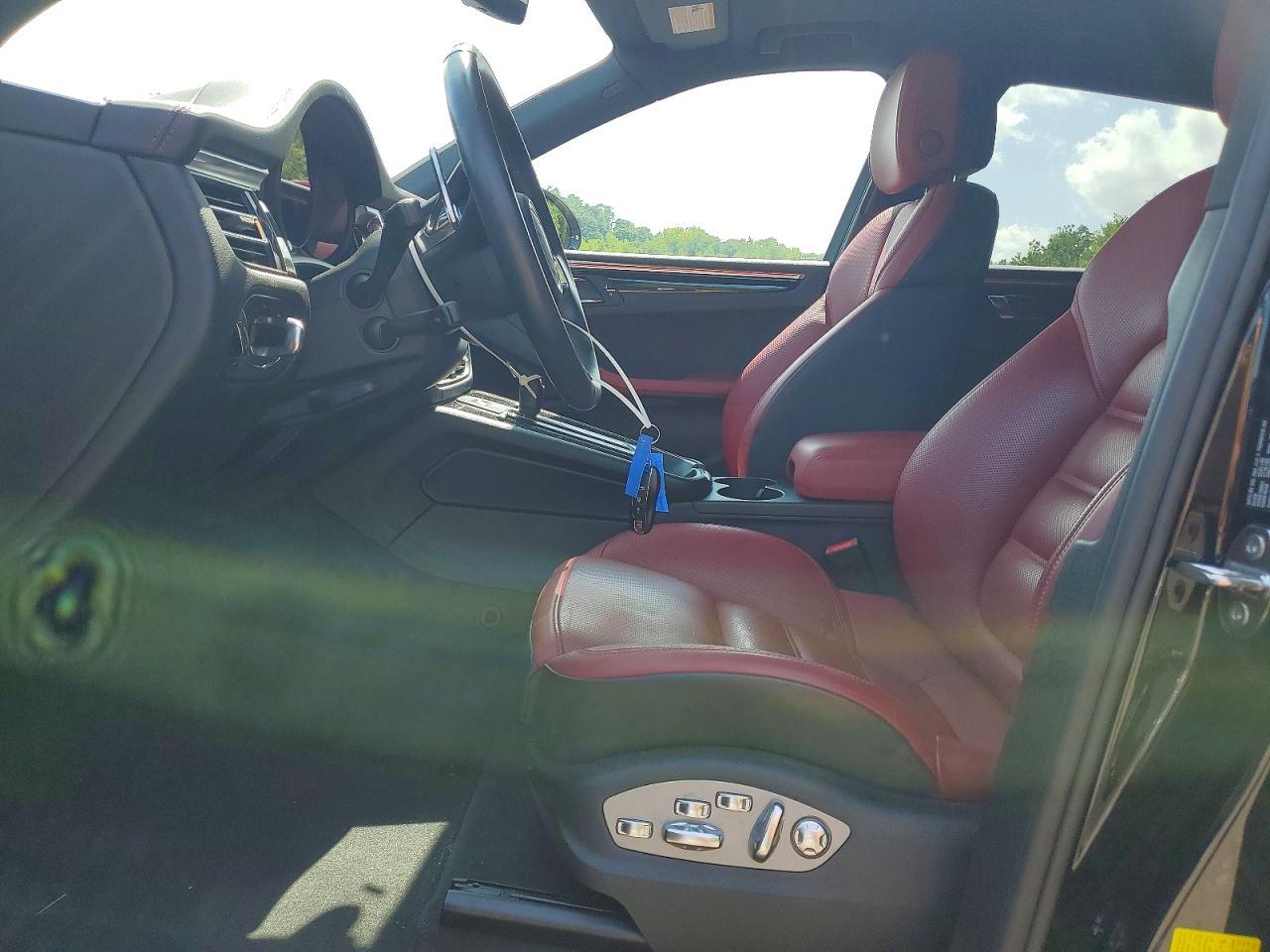 2022 Porsche Macan - zdjęcie 7