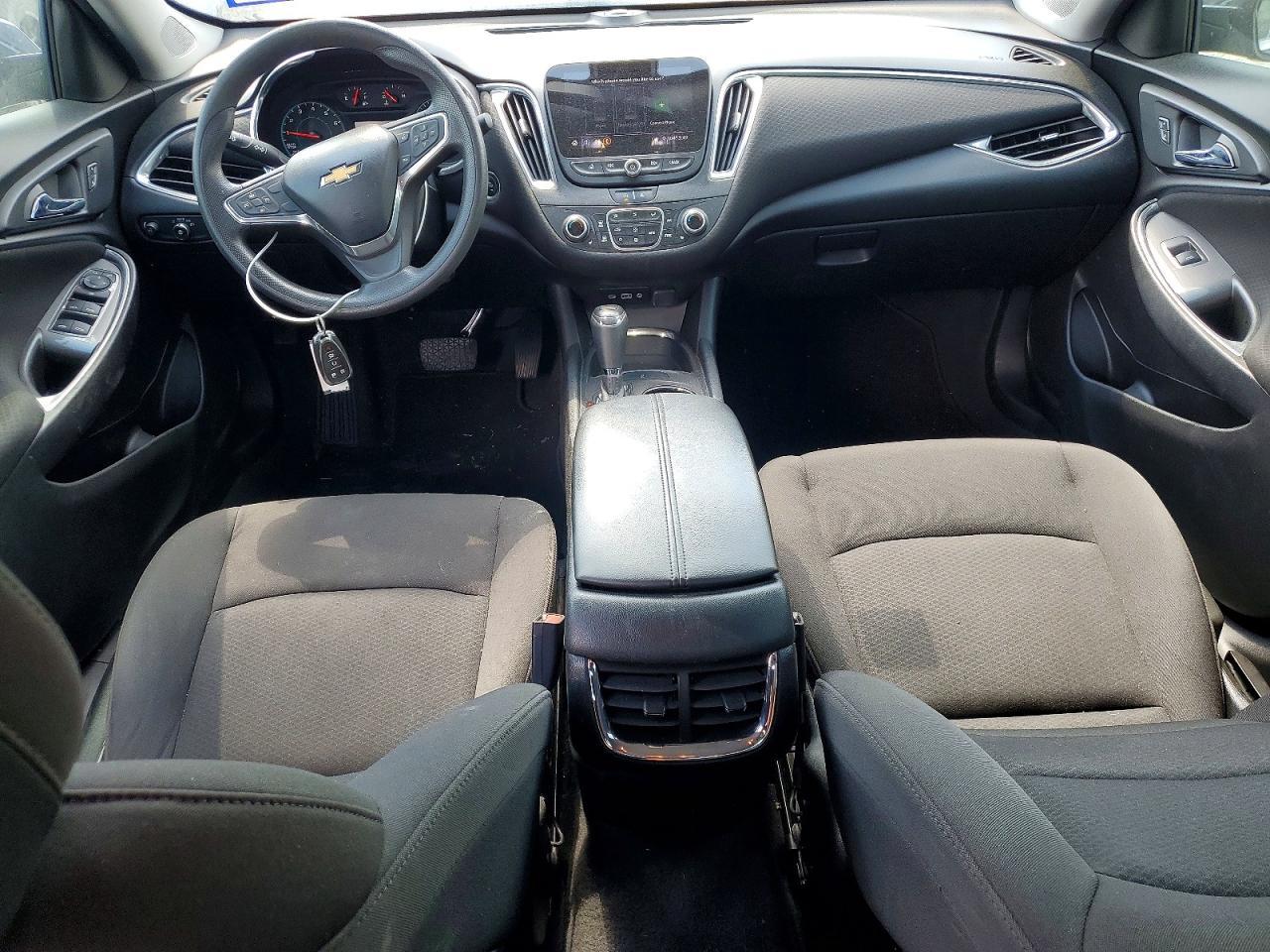 2020 Chevrolet Malibu Lt - zdjęcie 8