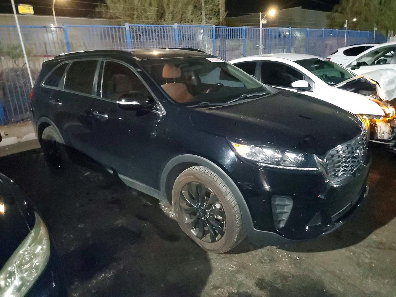 2020 Kia Sorento S - zdjęcie 4