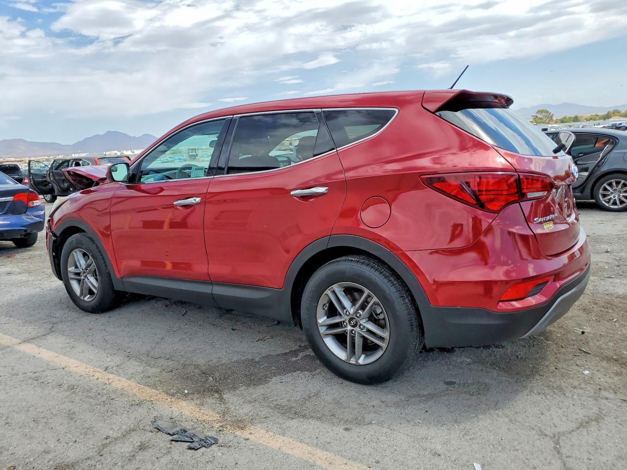2018 Hyundai Santa Fe Sport 2.4L - zdjęcie 2