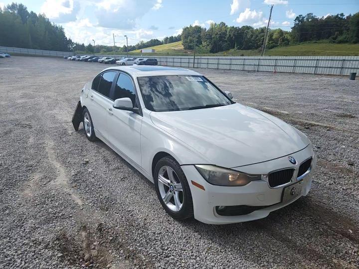 2014 BMW 328 I - zdjęcie 13