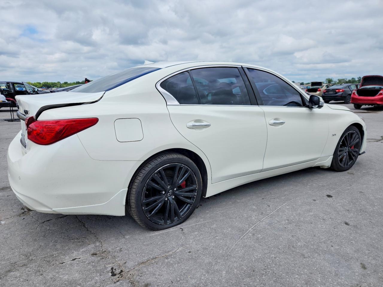 2019 Infiniti Q50 3.0T Luxe - zdjęcie 3