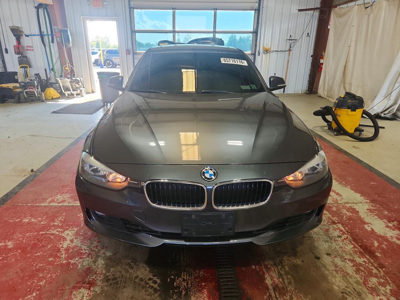 2015 BMW Seria 3 328i - zdjęcie 5
