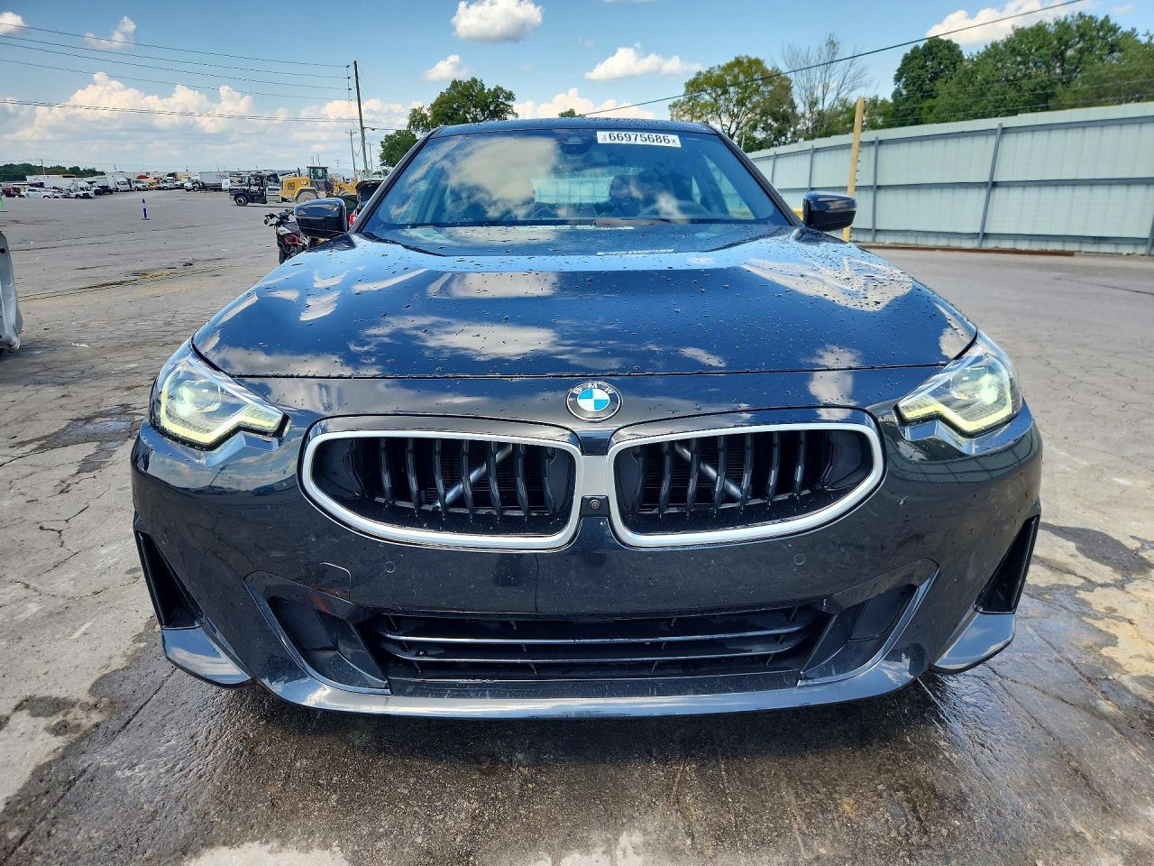2025 BMW 230I - zdjęcie 5