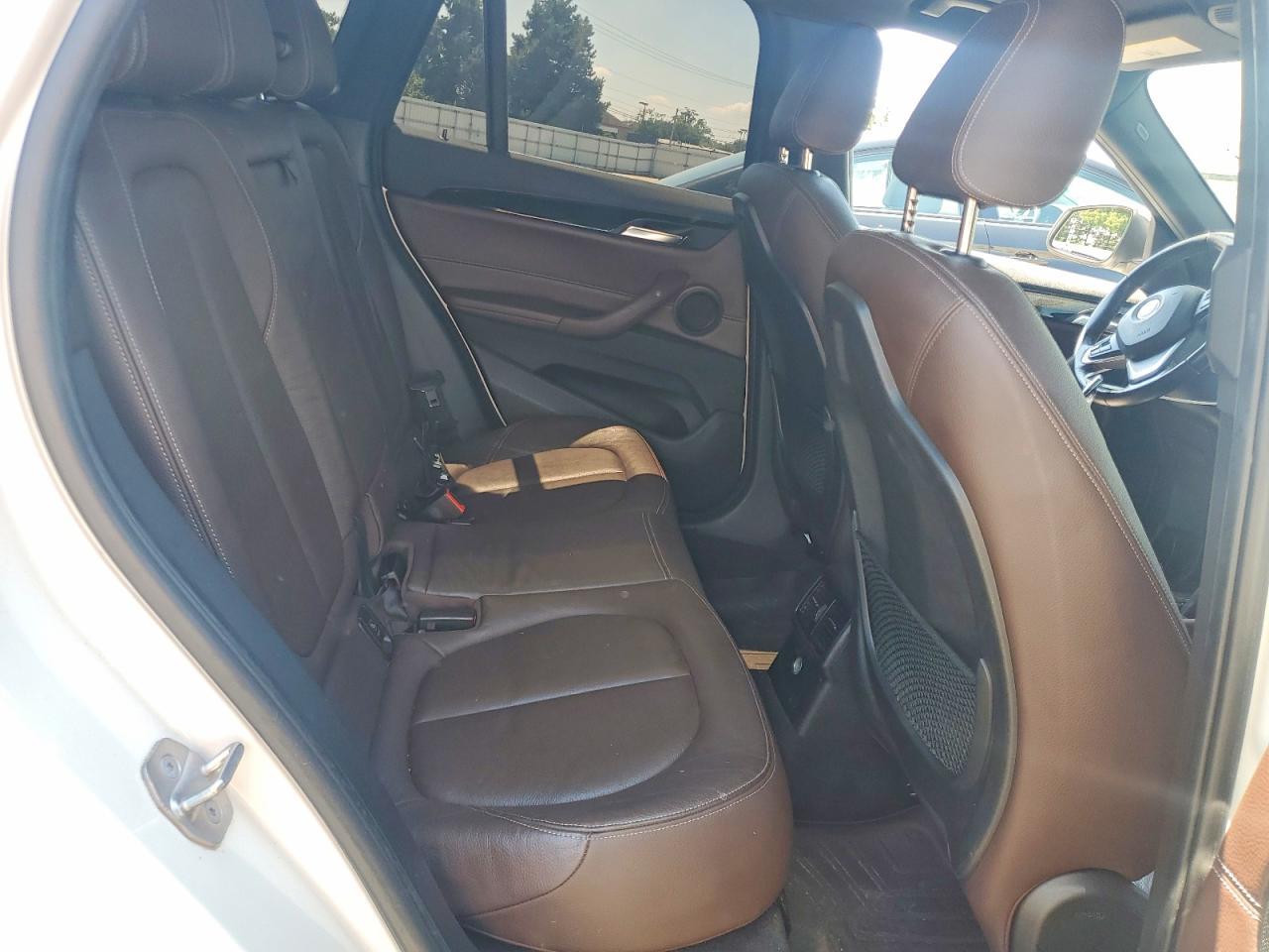 2017 BMW X1 xDrive28I - zdjęcie 11