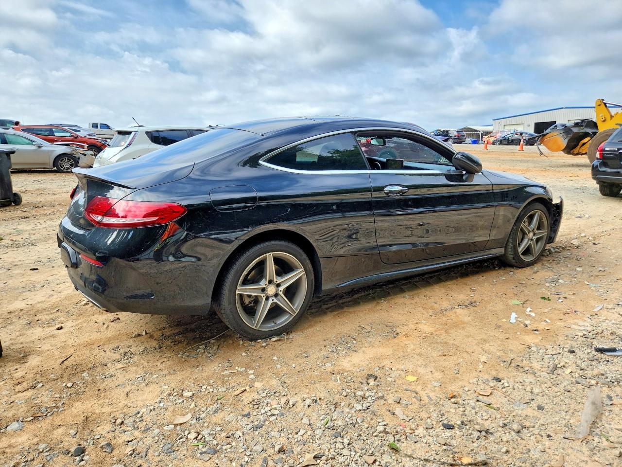 2017 Mercedes-Benz C 300 4Matic - zdjęcie 3