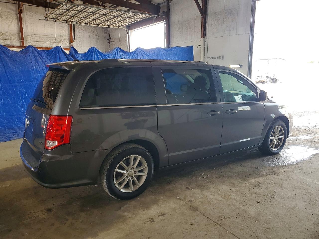 2020 Dodge Grand Caravan Sxt - zdjęcie 3