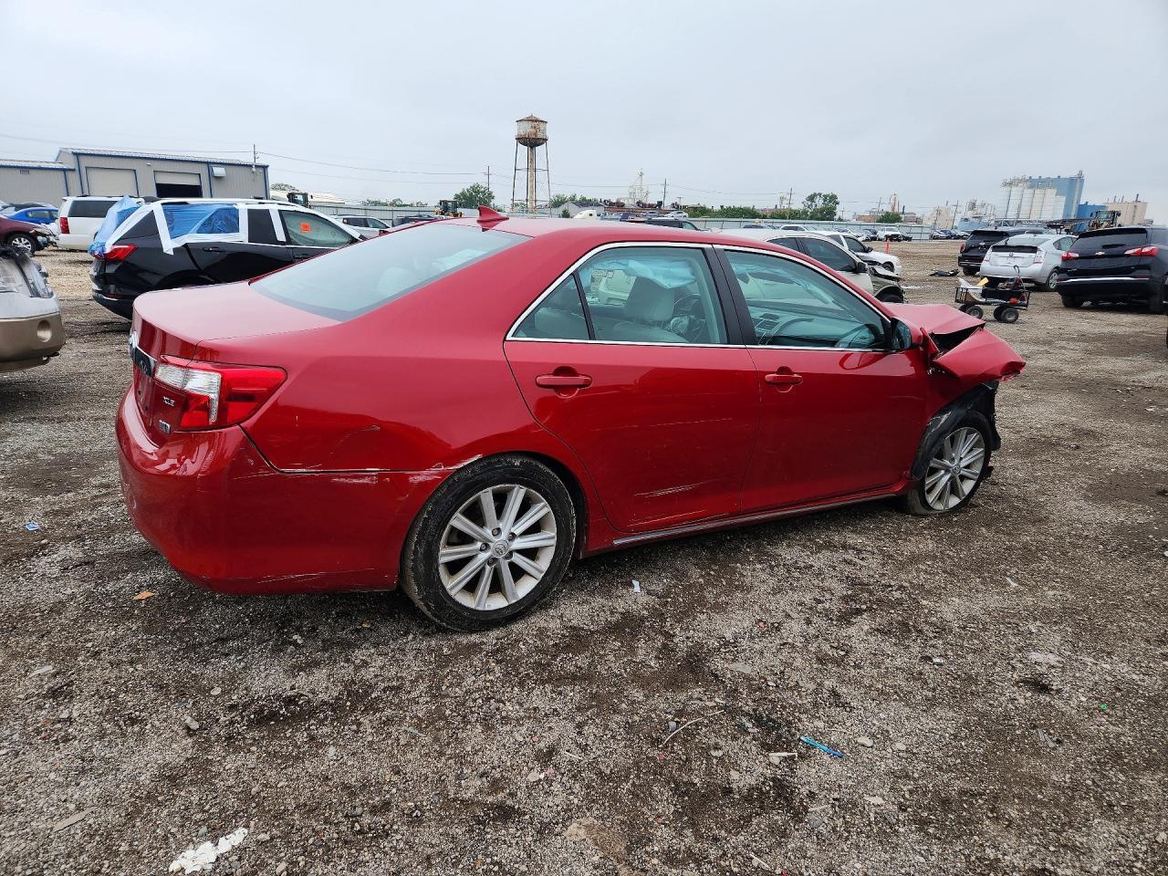 2013 Toyota Camry Hybrid Xle - zdjęcie 3