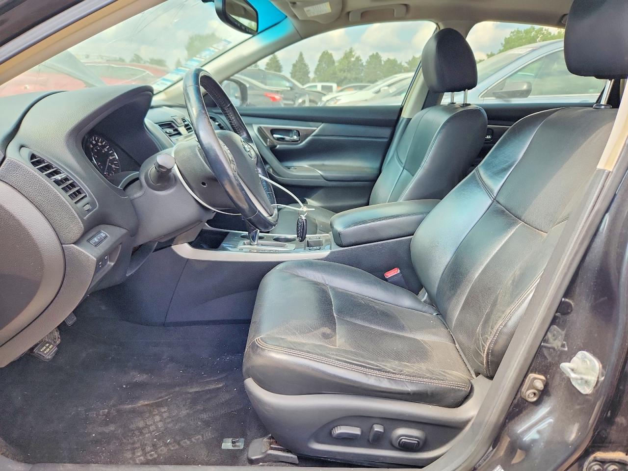 2013 Nissan Altima 2.5 - zdjęcie 7