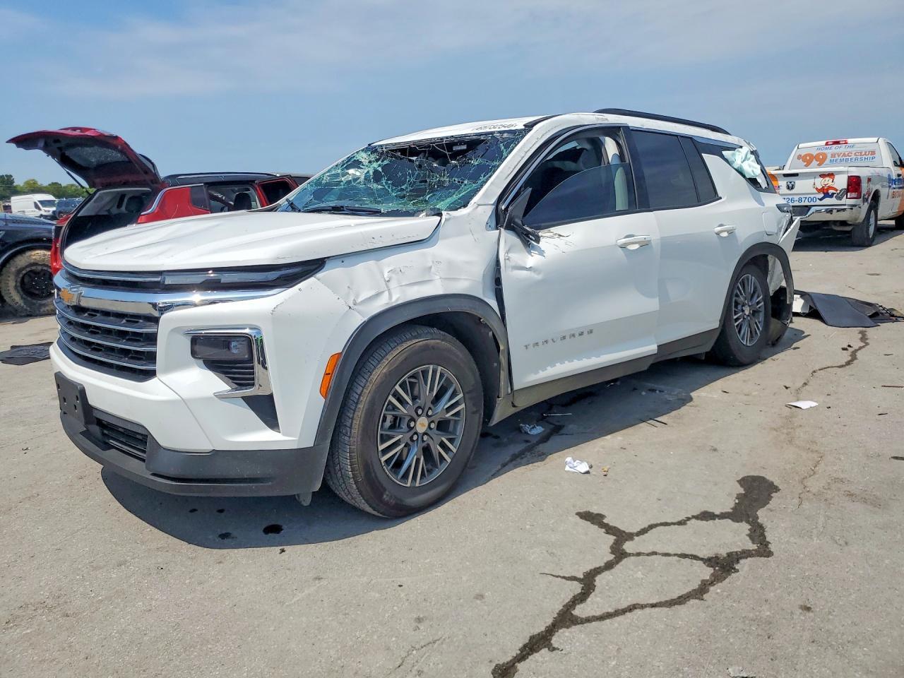 2026 Chevrolet Traverse Lt - zdjęcie główne