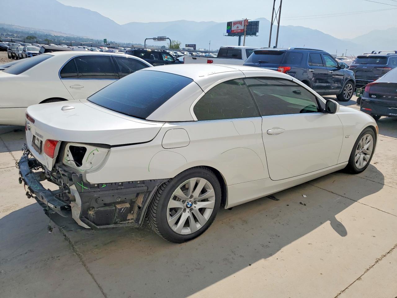 2013 BMW 328 I - zdjęcie 3