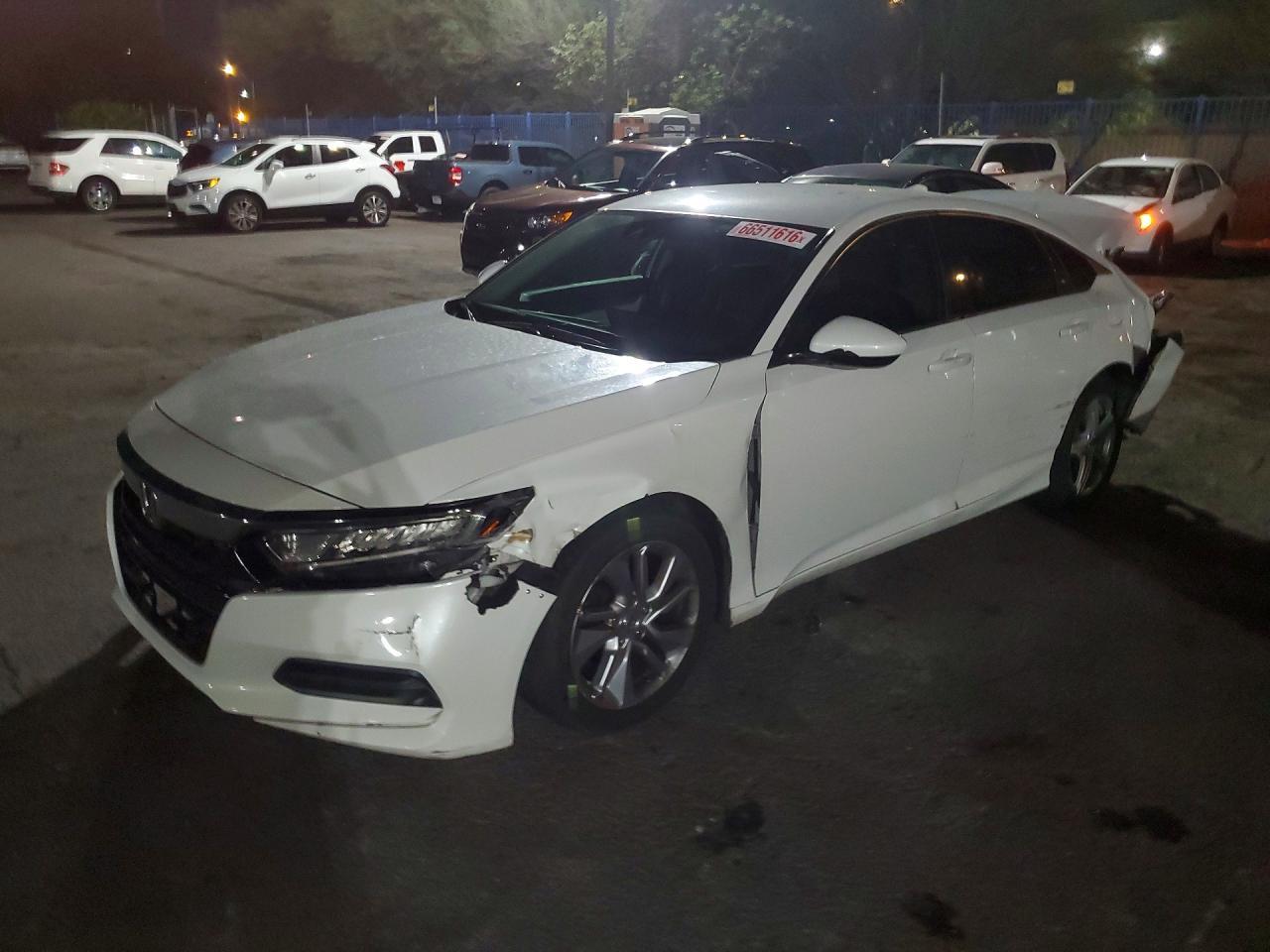 Honda Accord - zdjęcie 1