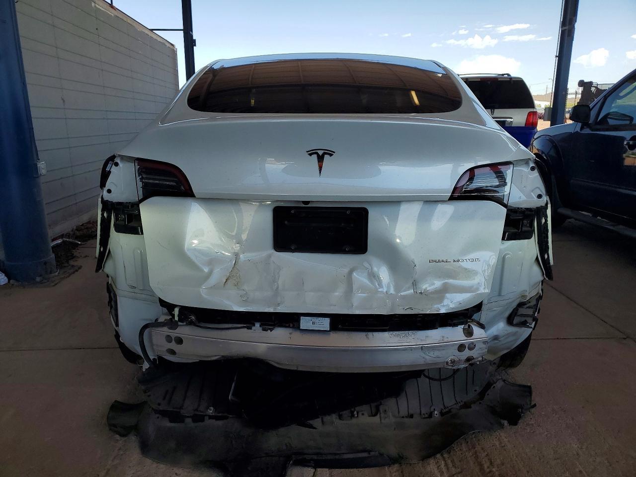 2023 Tesla Model Y - zdjęcie 6