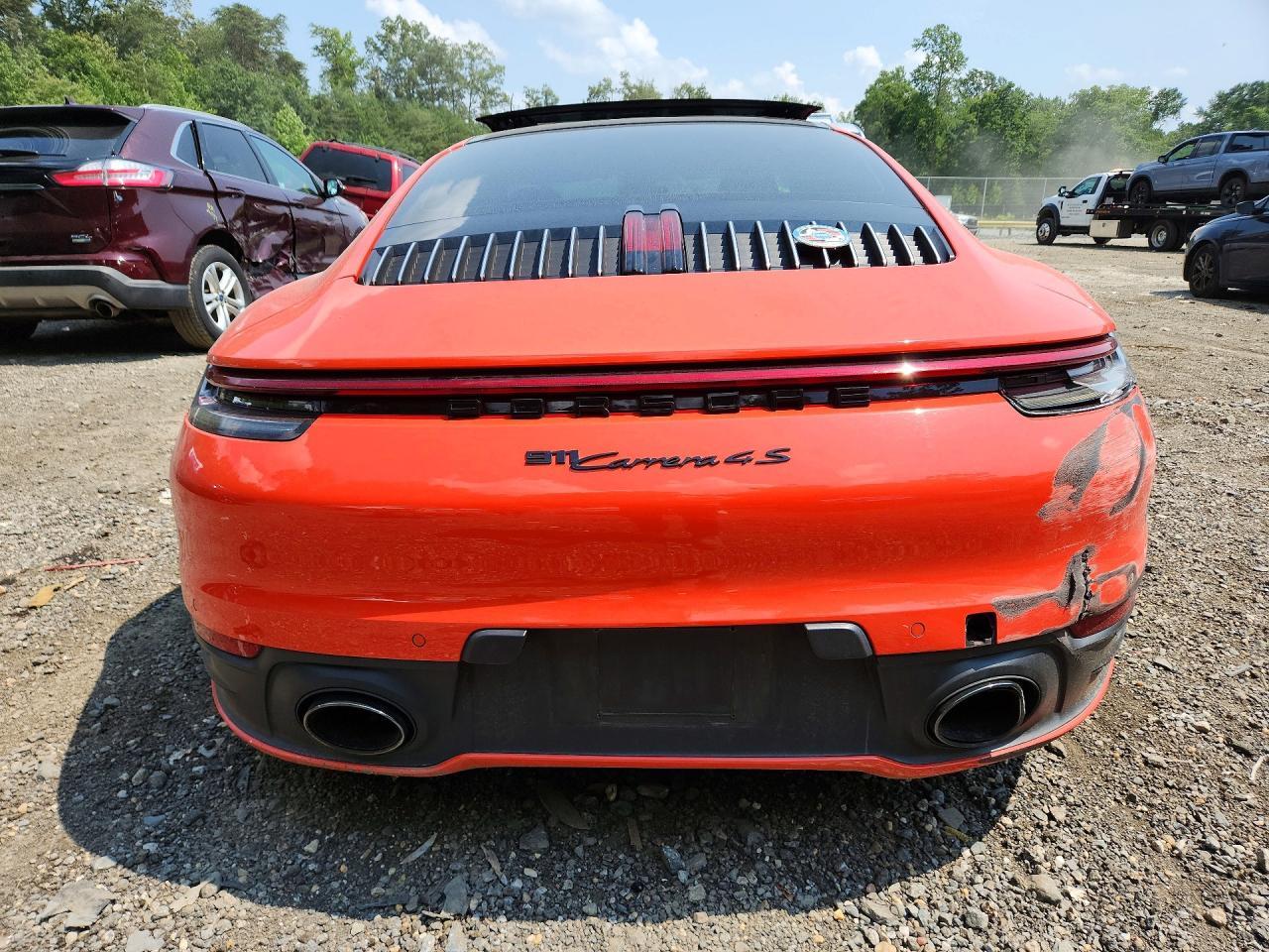 2021 Porsche 911 Carrera S - zdjęcie 6