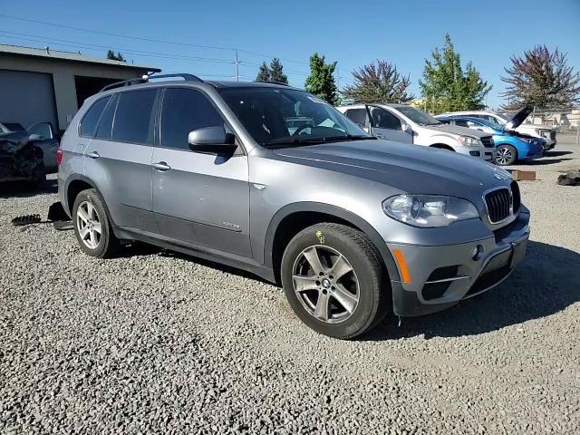 2013 BMW X5 xDrive35I - zdjęcie 14
