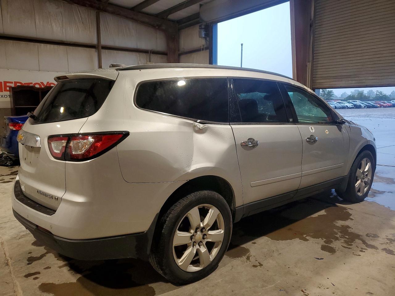 2016 Chevrolet Traverse Lt - zdjęcie 3