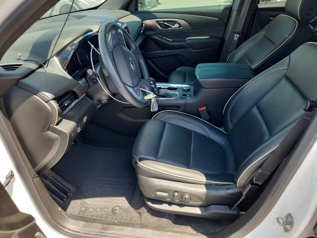 2022 Chevrolet Traverse Premier - zdjęcie 7