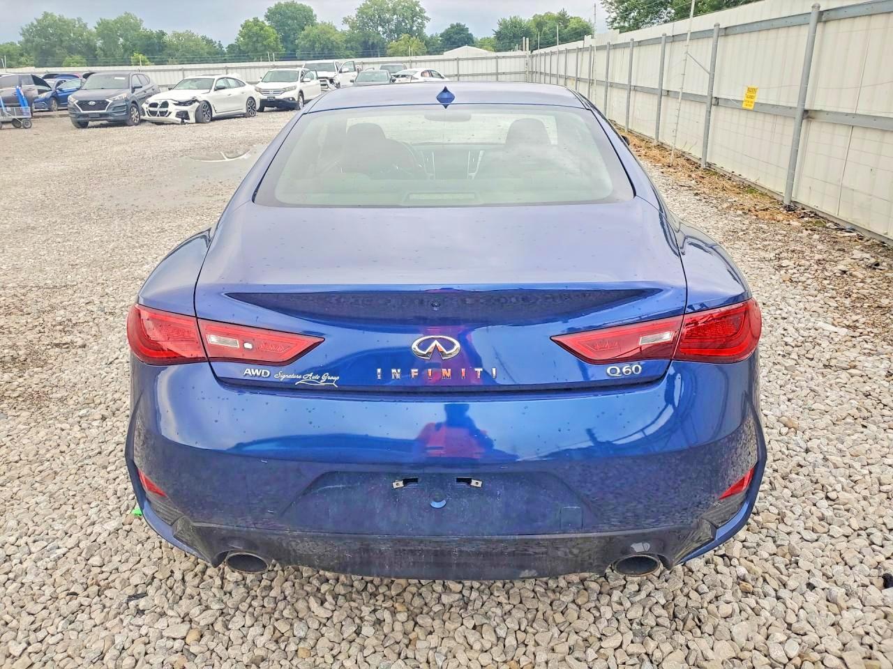2018 Infiniti Q60 3.0T Luxe - zdjęcie 6