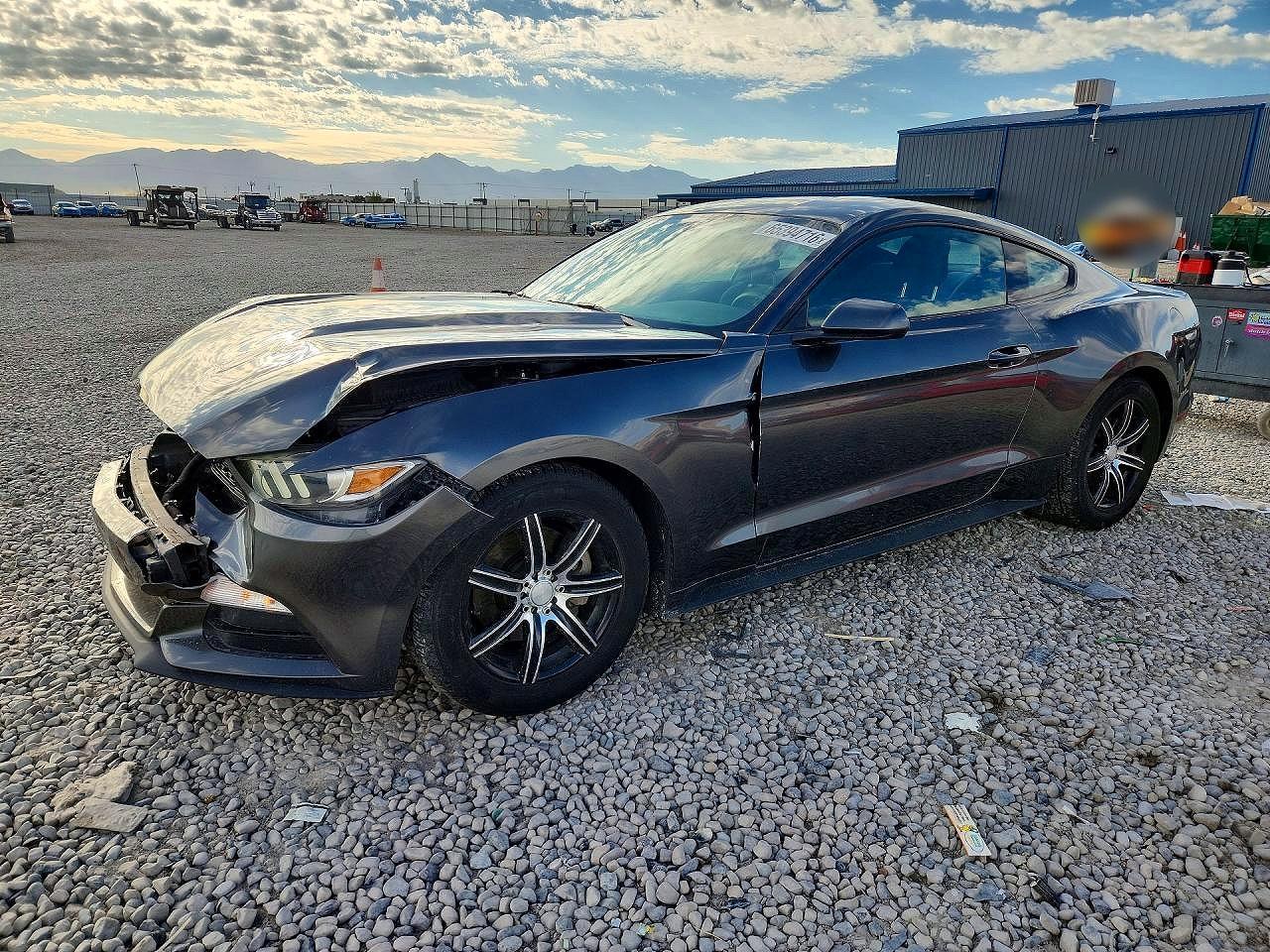 2015 Ford Mustang - zdjęcie główne