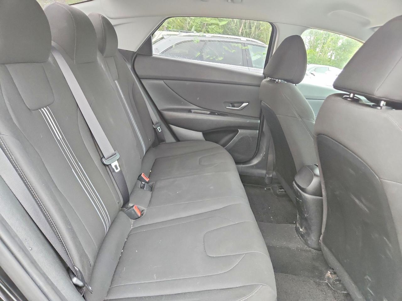 2021 Hyundai Elantra Sel - zdjęcie 10