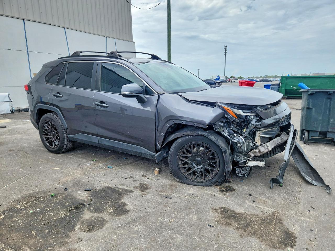 2022 Toyota Rav4 Xle - zdjęcie 4