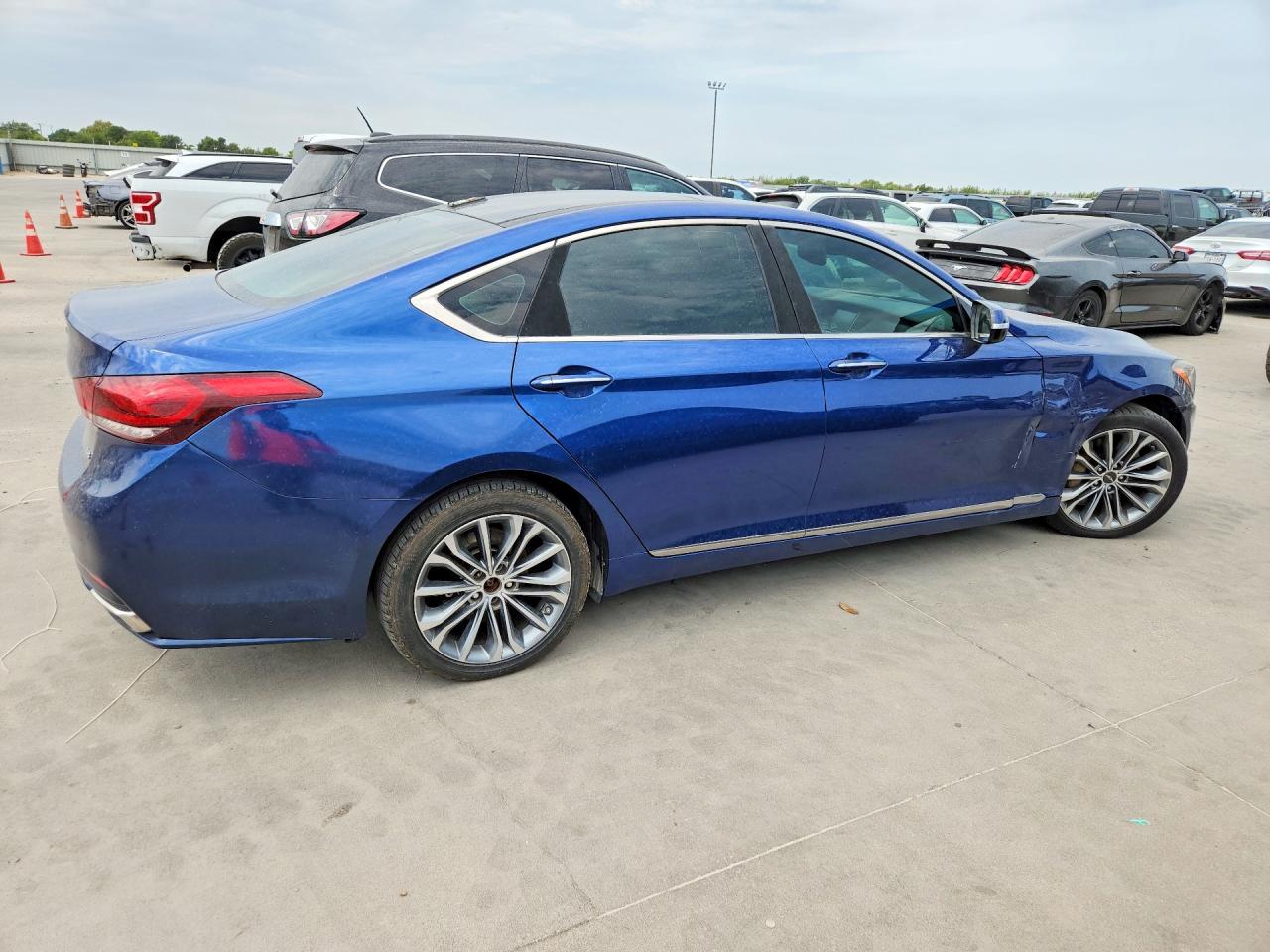 2017 Genesis G80 3.8 - zdjęcie 3