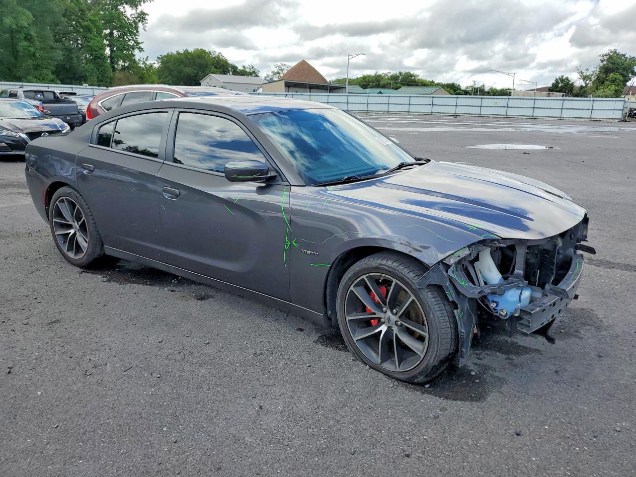 2019 Dodge Charger Sxt - zdjęcie 4