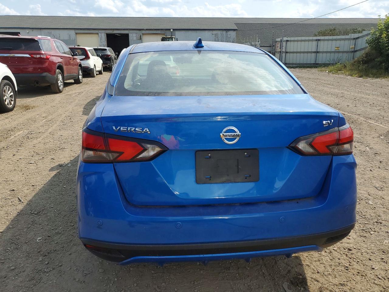 2021 Nissan Versa Sv - zdjęcie 6