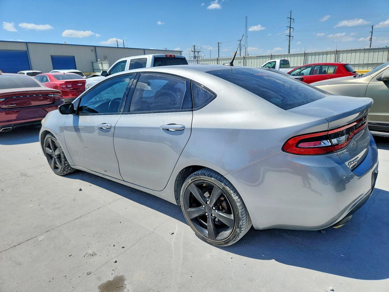 2015 Dodge Dart Sxt - zdjęcie 2