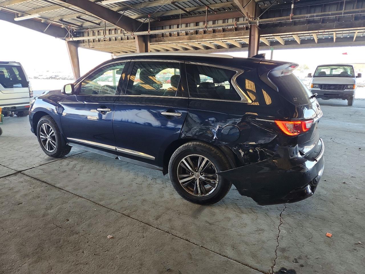 2017 Infiniti Qx60 Base - zdjęcie 2