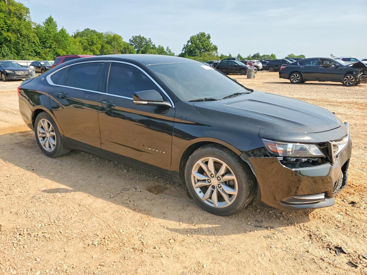 2017 Chevrolet Impala Lt - zdjęcie 4