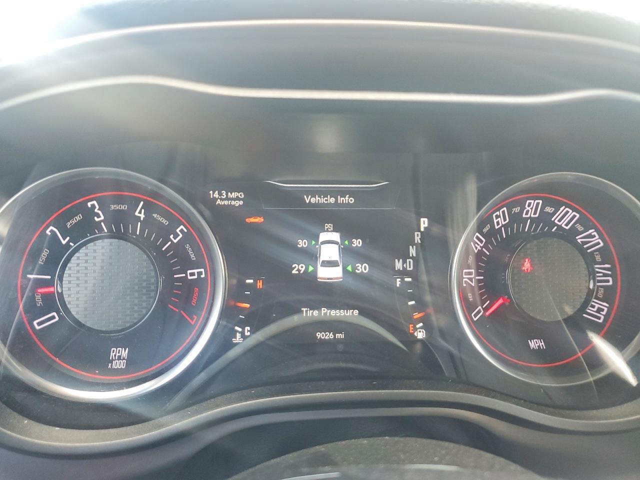 2023 Dodge Challenger Sxt - zdjęcie 9