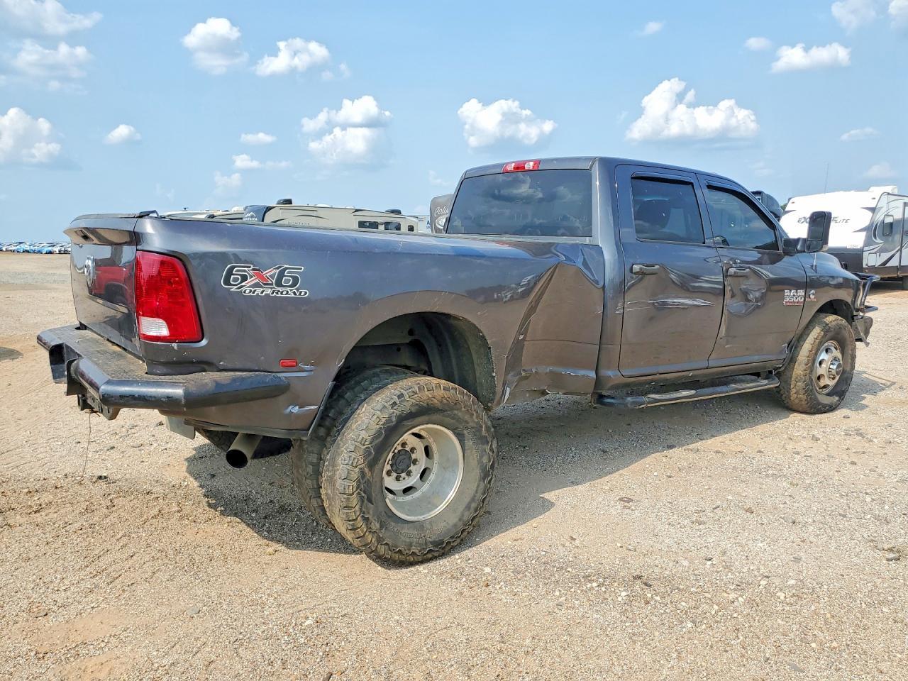 2016 Ram 3500 St - zdjęcie 3