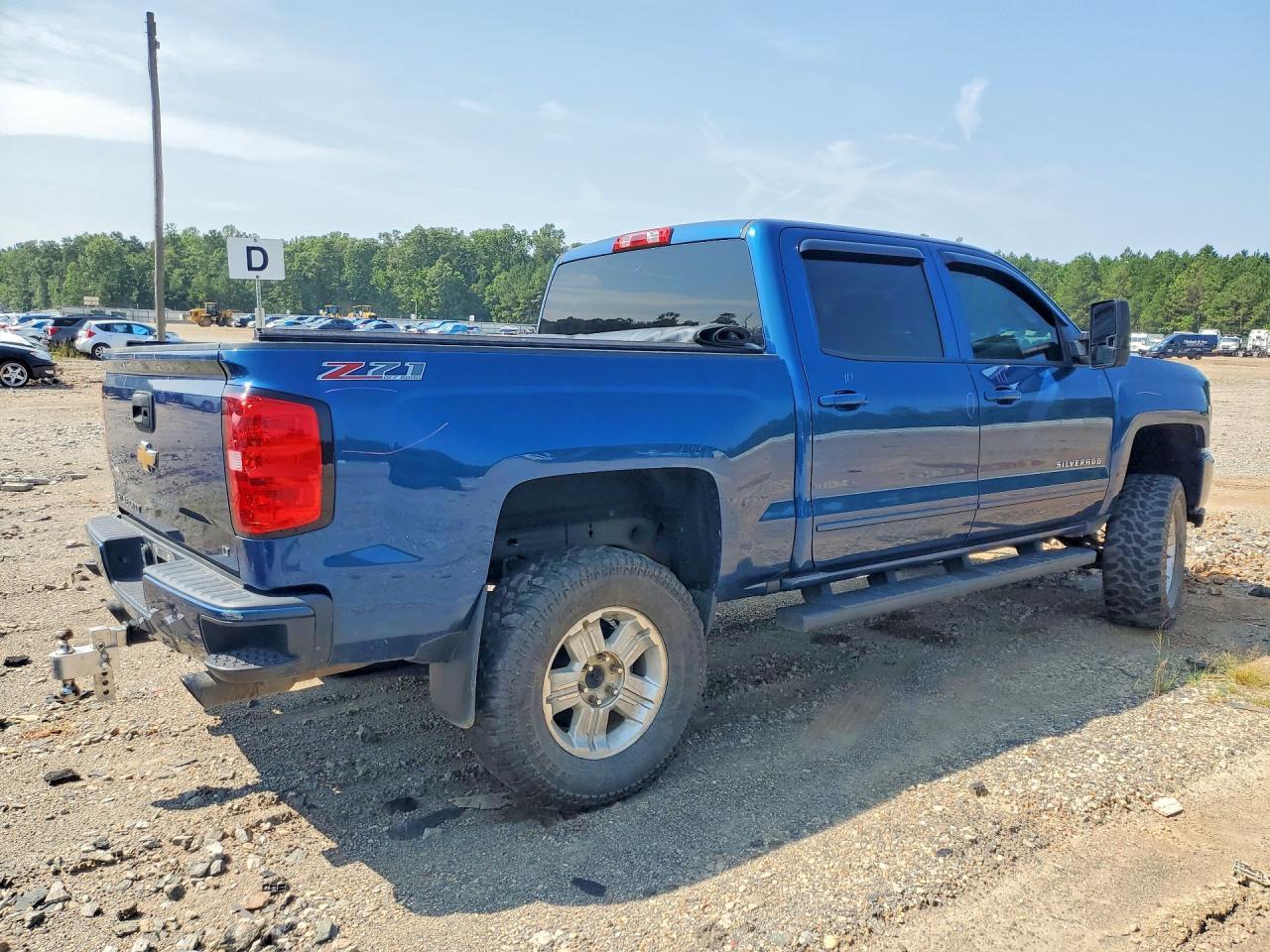 2017 Chevrolet Silverado K1500 Lt - zdjęcie 3