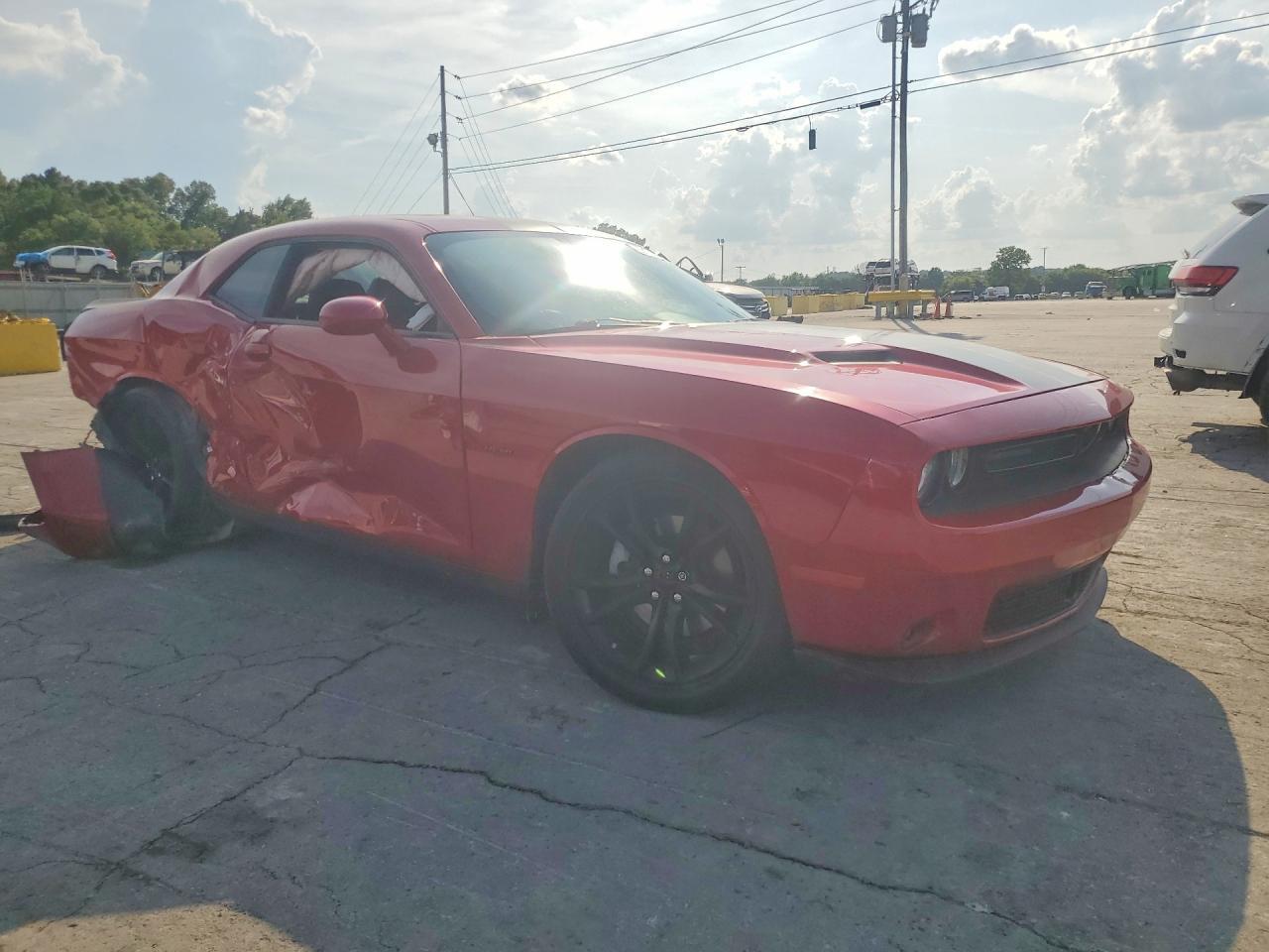 2016 Dodge Challenger R/T - zdjęcie 4