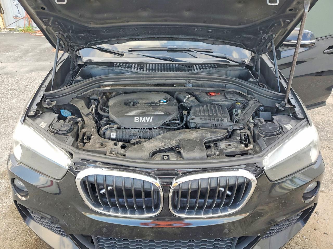 2016 BMW X1 xDrive28I - zdjęcie 12