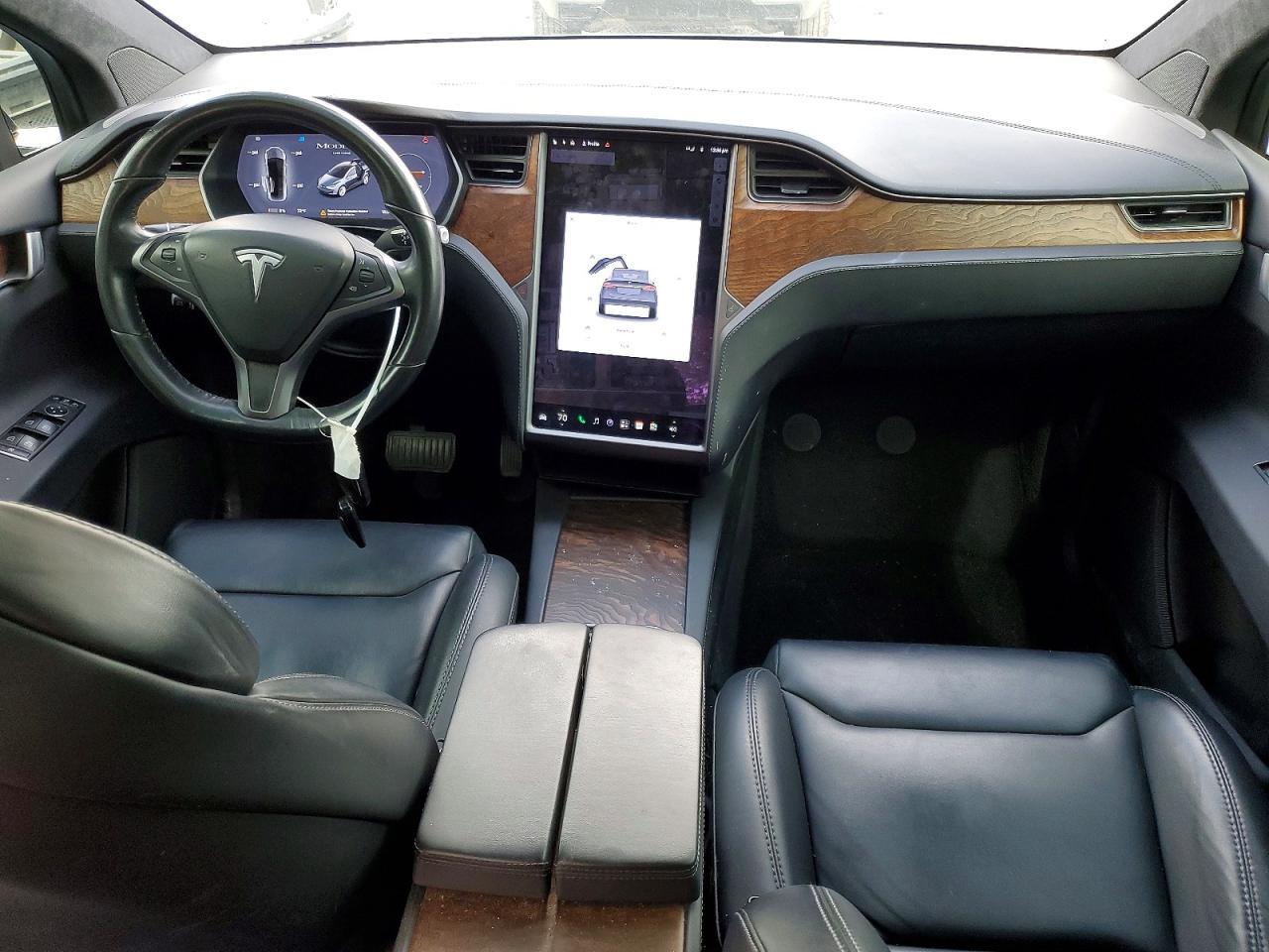 2019 Tesla Model X - zdjęcie 8